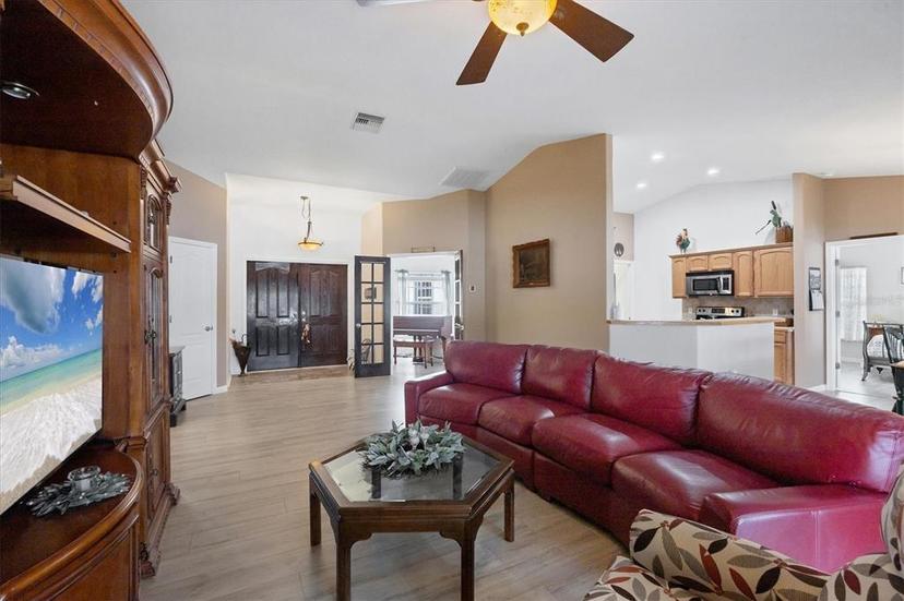 Picture of 10302 Reims Avenue, Englewood FL 34224