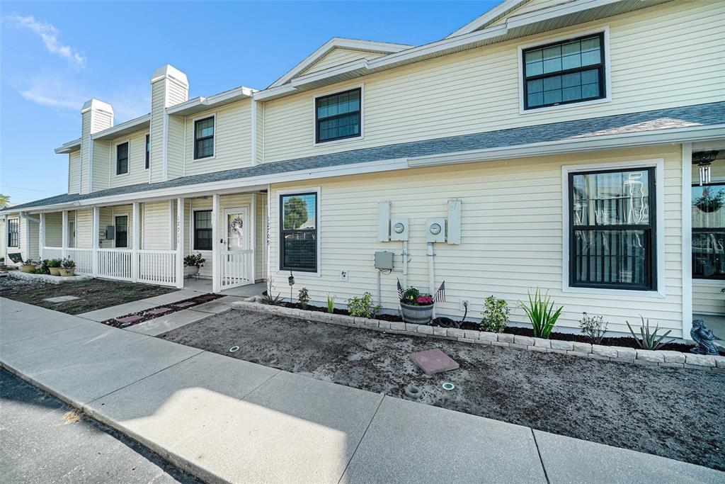 Picture of 12709 Raeburn Way, Tampa, FL 33624