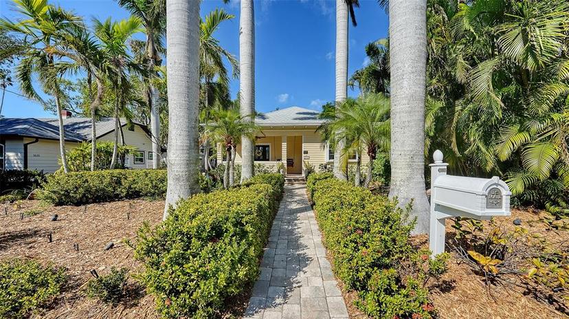 Picture of 1631 Loma Linda Street, Sarasota FL 34239