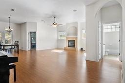 Picture of 7451 SW 86Th Way, Gainesville, FL 32608