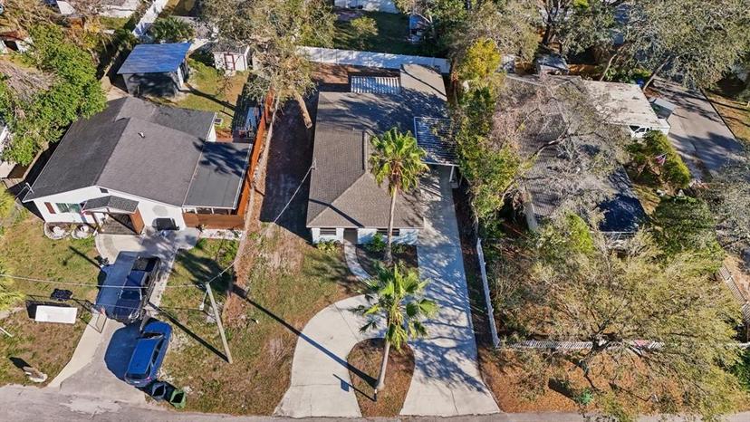 Picture of 9403 W Perio Place, Tampa FL 33612
