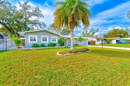 Picture of 1218 Wellington Drive, Clearwater, FL 33764