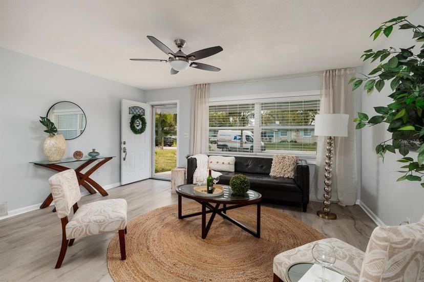 Picture of 2800 57Th Street N, St Petersburg FL 33710