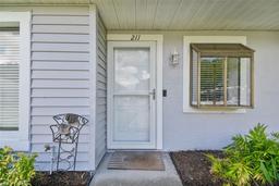 Picture of 211 Somerset Cirle N, Dunedin, FL 34698