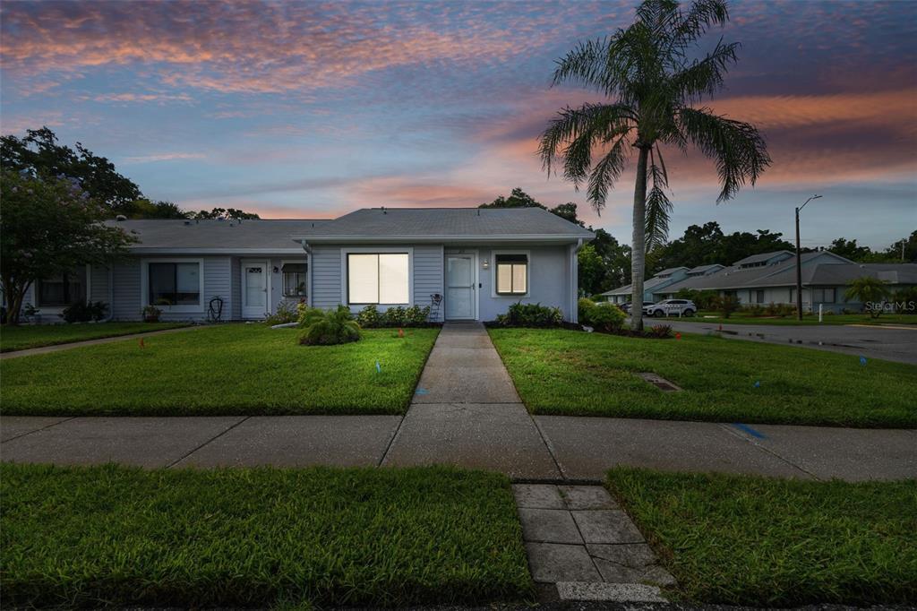 Picture of 211 Somerset Cirle N, Dunedin, FL 34698