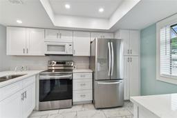 Picture of 211 Somerset Cirle N, Dunedin, FL 34698