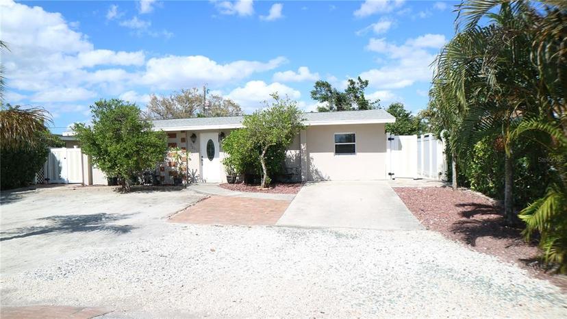 Picture of 2201 Coronet Street Unit 1, Fort Myers FL 33907