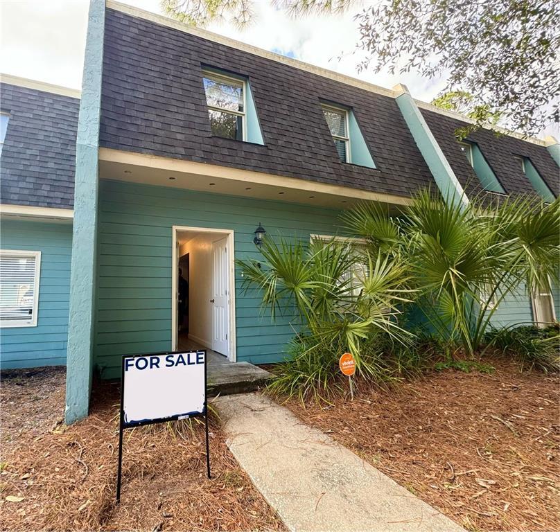 Picture of 501 SW 75Th Street Unit A8, Gainesville, FL 32607