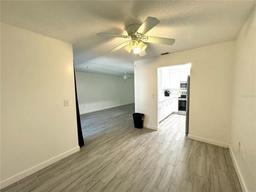 Picture of 501 SW 75Th Street Unit A8, Gainesville, FL 32607