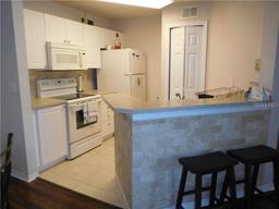 Picture of 18106 Peregrines Perch Place Unit 5208, Lutz, FL 33558