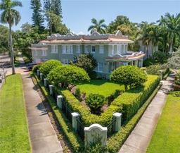 Picture of 1311 Beach Drive Ne, St Petersburg, FL 33701