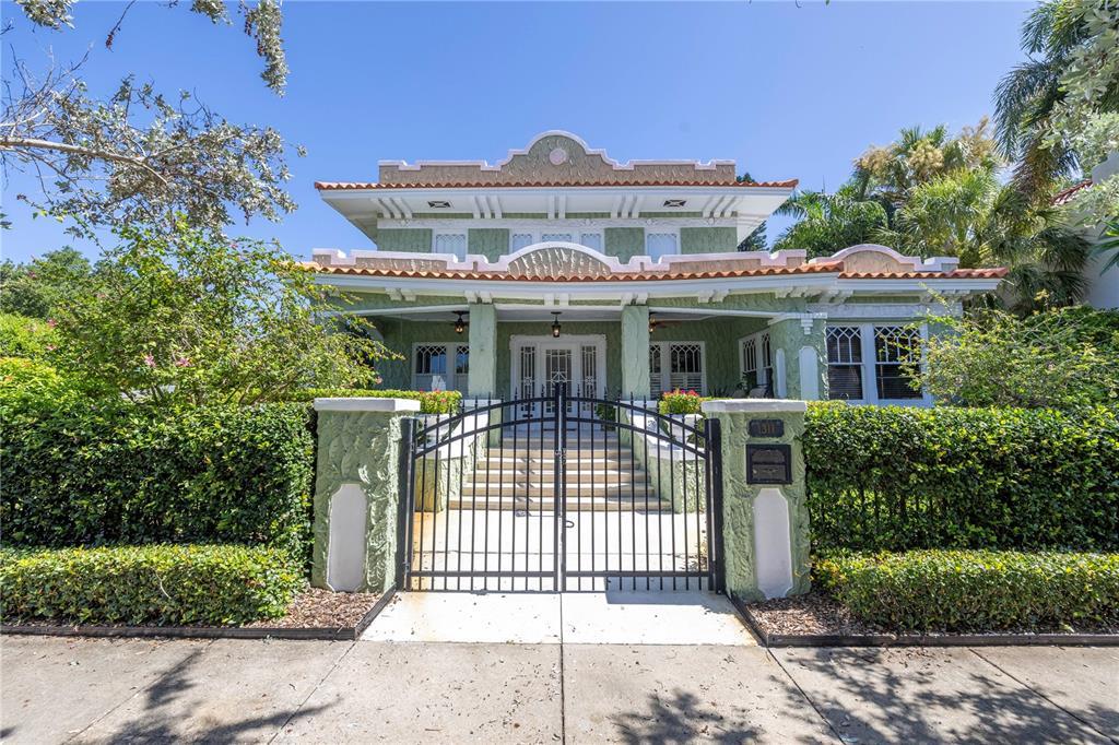 Picture of 1311 Beach Drive Ne, St Petersburg, FL 33701