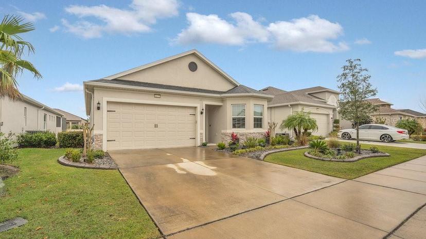 Picture of 8677 Bridgeport Bay Circle, Mount Dora FL 32757