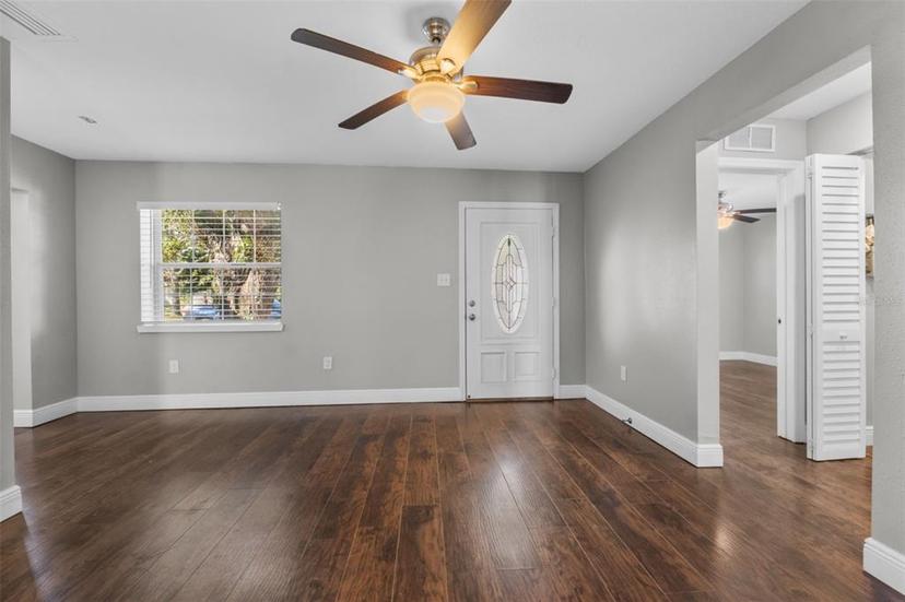 Picture of 1525 15Th Street N, St Petersburg FL 33704