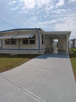 Picture of 276 Inner Drive W, Venice, FL 34285