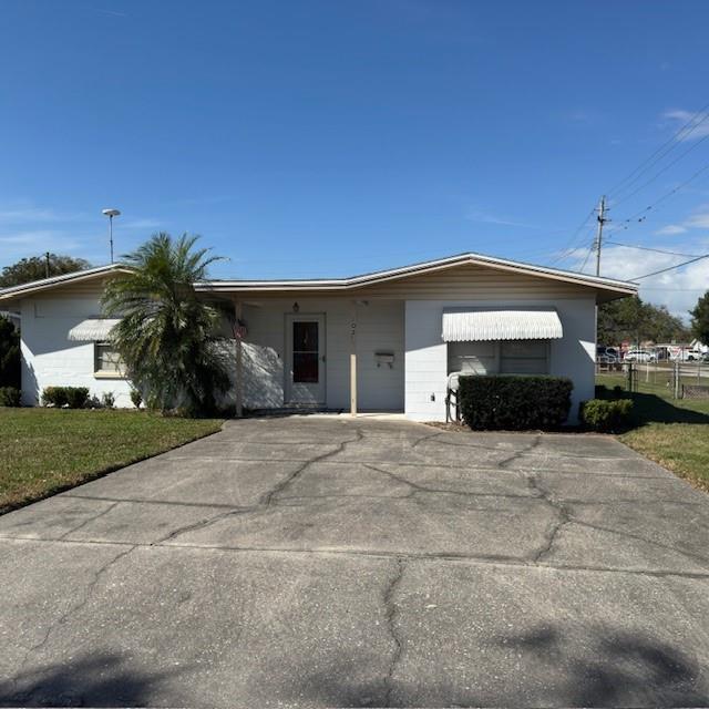 Picture of 102 Center Street Sw, Winter Haven, FL 33880