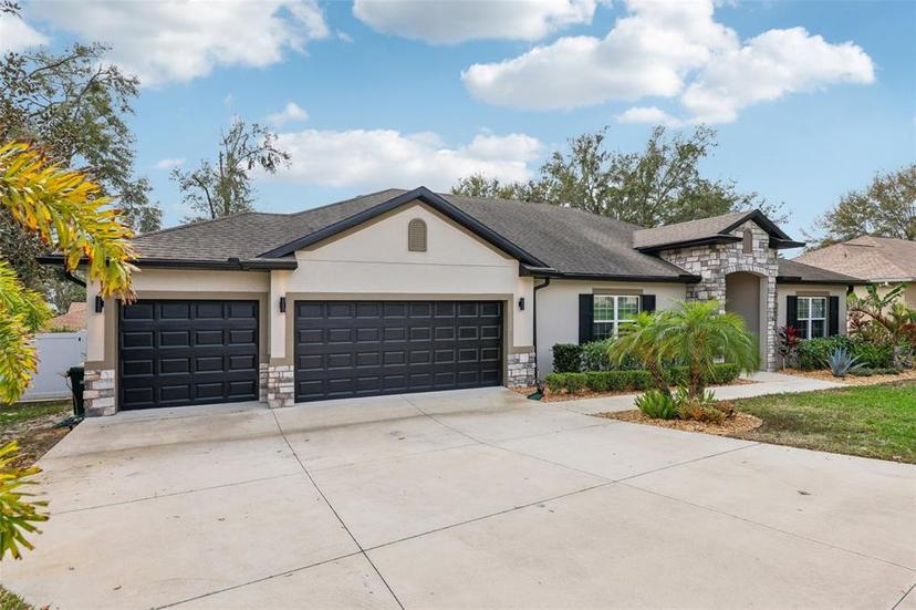 Picture of 1222 Shorecrest Circle, Clermont FL 34711