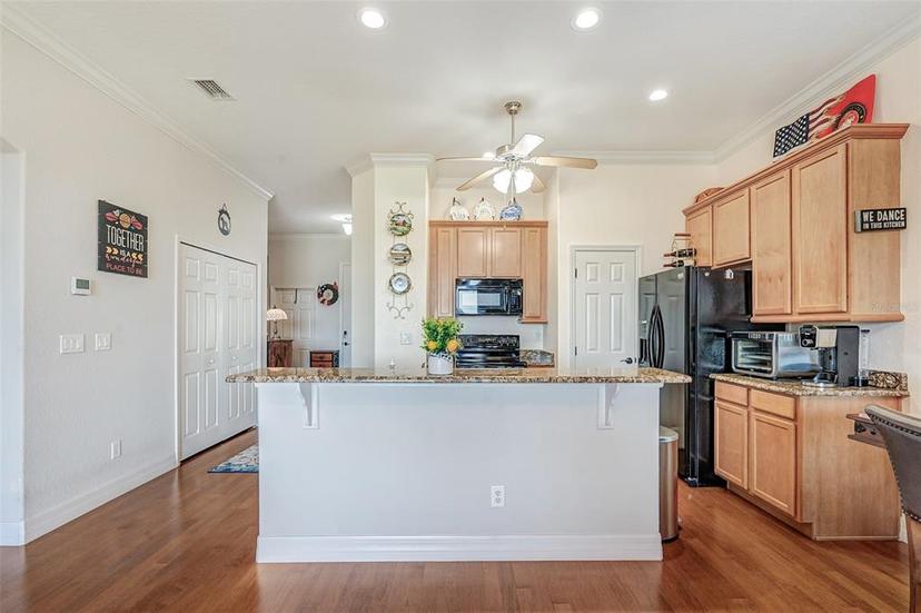 Picture of 1037 Green Gate Boulevard, Groveland FL 34736