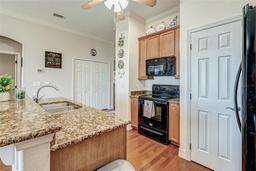 Picture of 1037 Green Gate Boulevard, Groveland, FL 34736