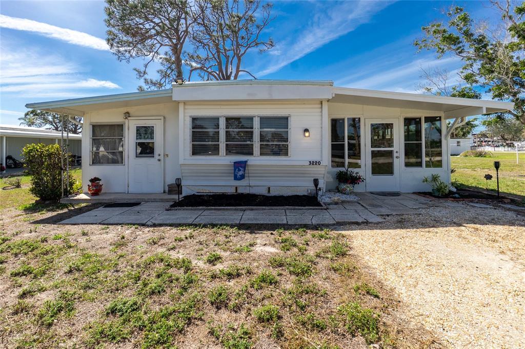 Picture of 3220 Holly Avenue, Englewood, FL 34224