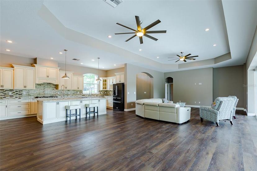 Picture of 405 Tennessee Avenue, Crystal Beach FL 34681