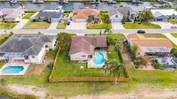 Picture of 811 Eagle Lane, Apollo Beach, FL 33572