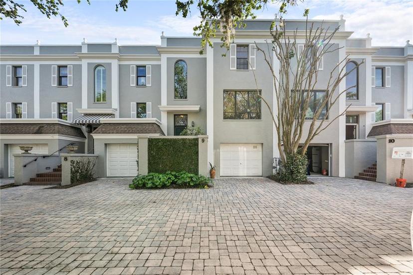 Picture of 5010 Bayshore Boulevard Unit 9, Tampa FL 33611