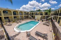 Picture of 3206 W Azeele Street Unit 129, Tampa, FL 33609