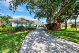 Picture of 17 Dominica Drive, Englewood, FL 34223