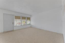 Picture of 4051 58Th Street N Unit 140, Kenneth City, FL 33709