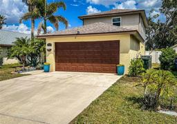 Picture of 5513 Colony Lake Lane, Sarasota, FL 34233
