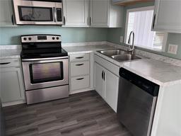 Picture of 4158 Tamiami Trail Unit Q2, Port Charlotte, FL 33952