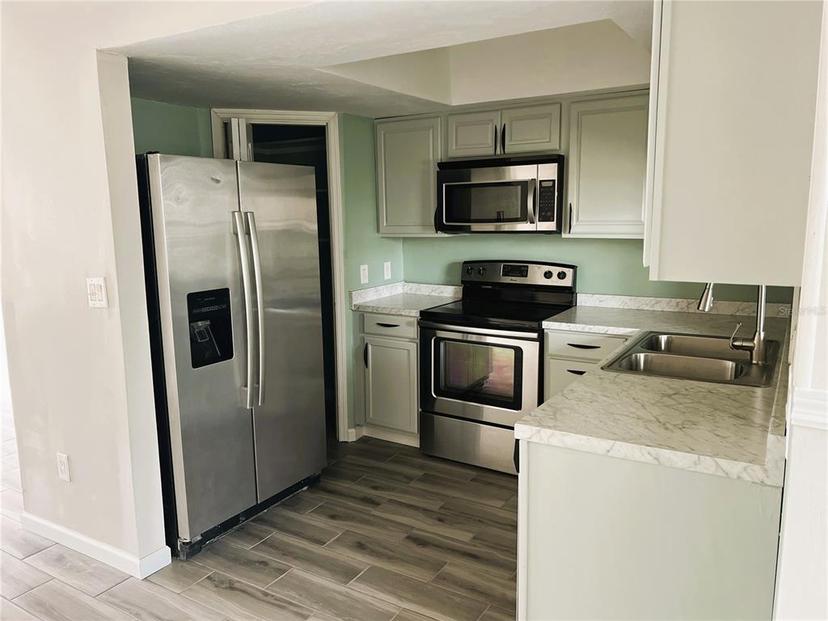 Picture of 4158 Tamiami Trail Unit Q2, Port Charlotte FL 33952