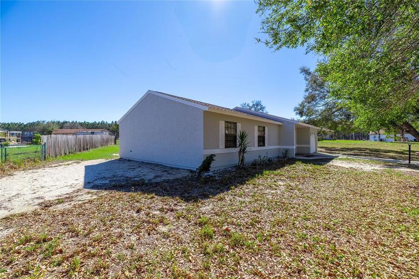 Picture of 328 Oak Track Run, Ocala FL 34472