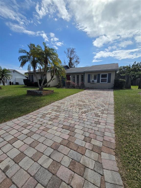 Picture of 153 Snapdragon Court, Kissimmee FL 34743