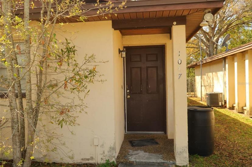 Picture of 1047/1049 Captiva Point, Lakeland FL 33801