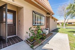 Picture of 19029 Us Highway 19 N Unit 30H, Clearwater, FL 33764