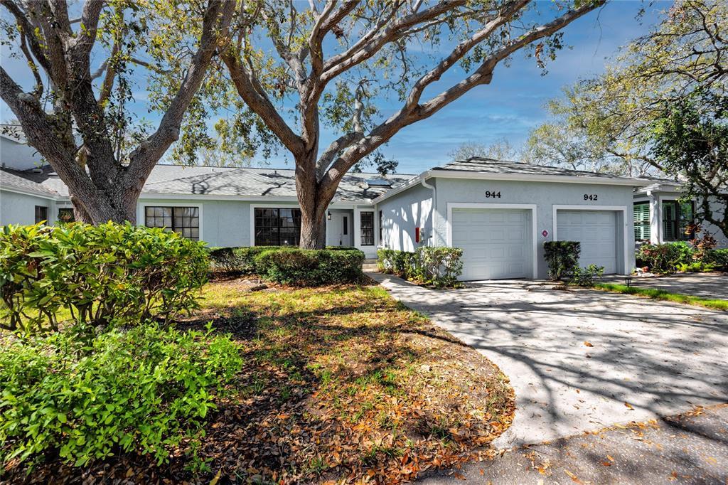 Picture of 944 San Carlos Court Ne, St Petersburg, FL 33702
