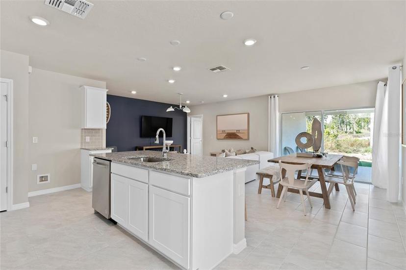 Picture of 3626 Cambridge Brook Drive, Davenport FL 33837