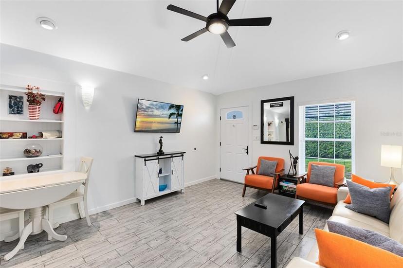 Picture of 726/720 N Pennsylvania Avenue, Winter Park FL 32789