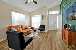 Picture of 131 Sonja Circle Unit # 1, Davenport, FL 33897