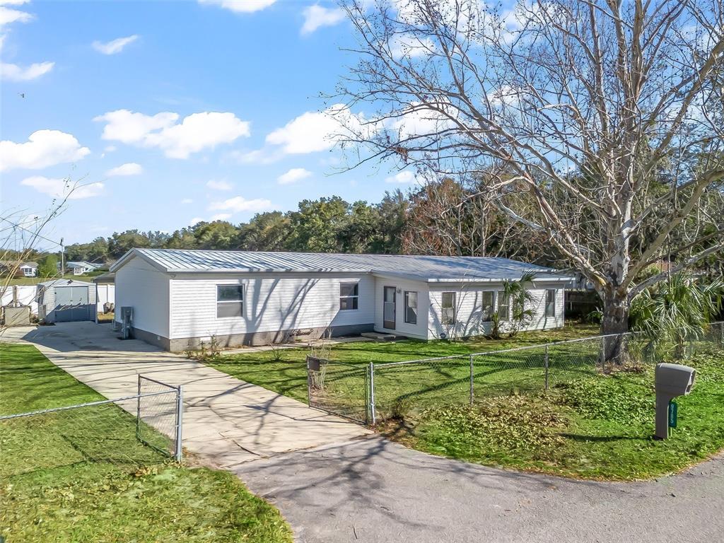 Picture of 9785 SE 170Th Place, Summerfield, FL 34491