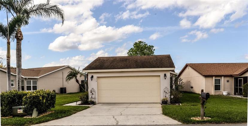 Picture of 3976 Cypress Landing W, Winter Haven FL 33884