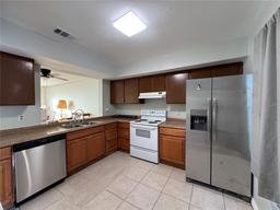 Picture of 203 Brigadoon Dr, Clearwater, FL 33759