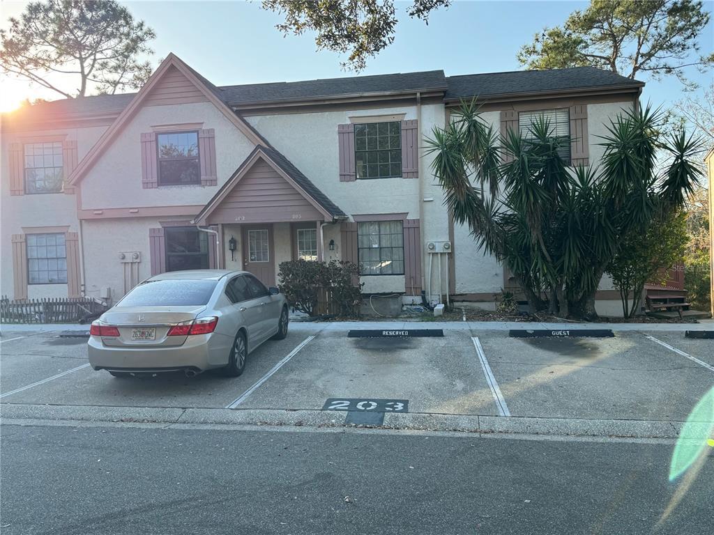 Picture of 203 Brigadoon Dr, Clearwater, FL 33759