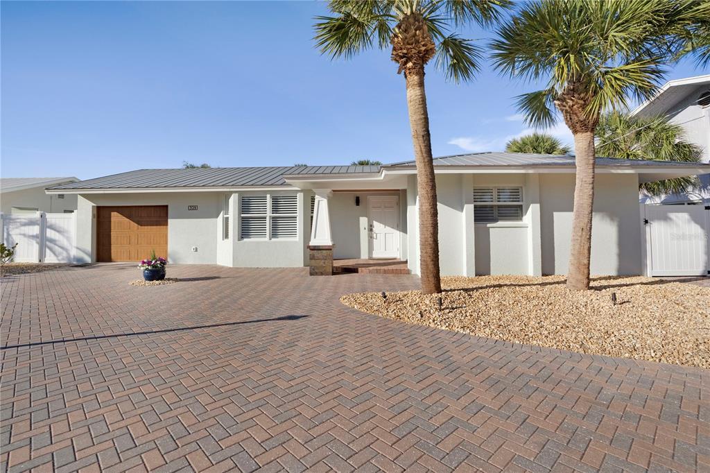 Picture of 329 Avenida Leona, Sarasota, FL 34242