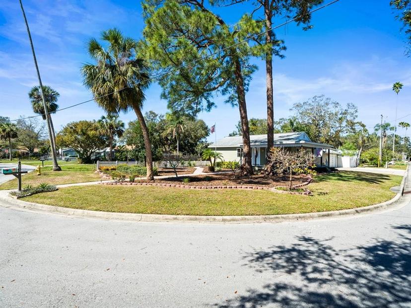 Picture of 470 Hibiscus Lane N, Dunedin FL 34698