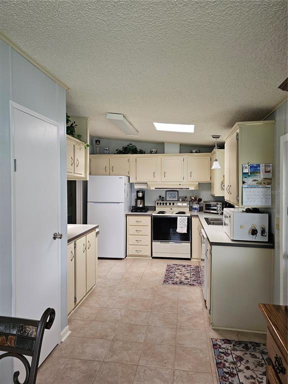 Picture of 307 Townbridge Drive, Haines City FL 33844