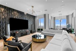 Picture of 449 S 12Th Street Unit 2702, Tampa, FL 33602