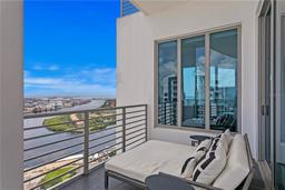 Picture of 449 S 12Th Street Unit 2702, Tampa, FL 33602